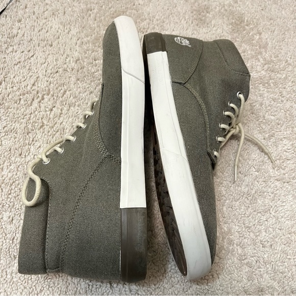 SOLD Timberland Newport Bay 2.0 Canvas Chukka Boot - Picture 4 of 16